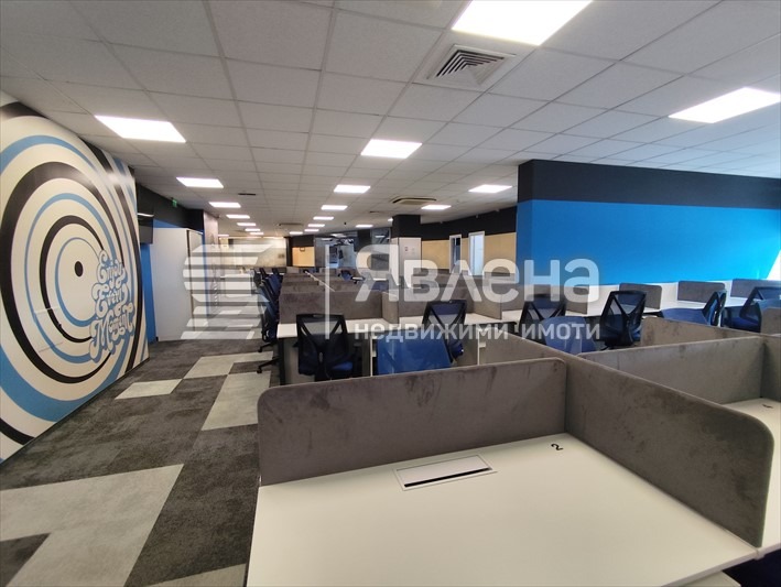 K pronájmu  Kancelář Plovdiv , Sadijski , 857 m2 | 58950858 - obraz [12]