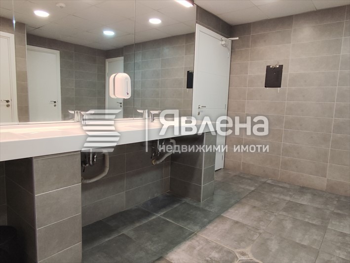 K pronájmu  Kancelář Plovdiv , Sadijski , 857 m2 | 58950858 - obraz [14]