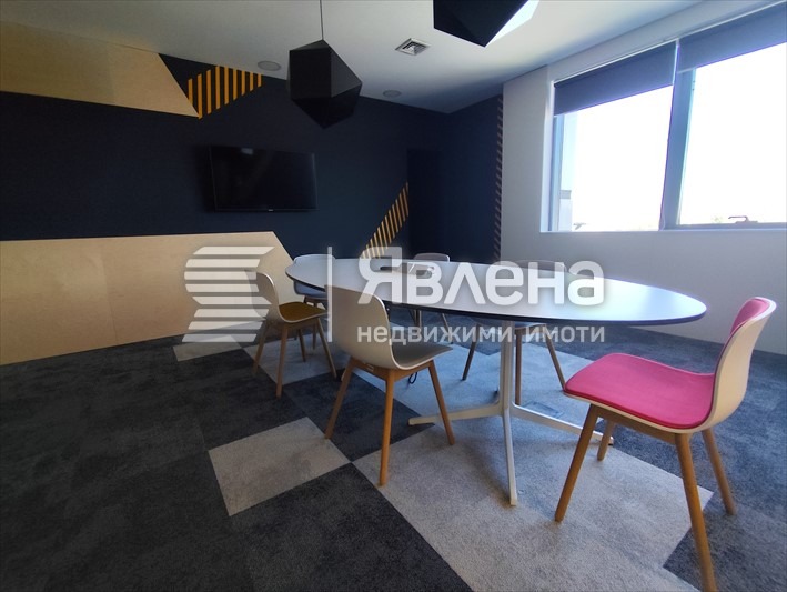 K pronájmu  Kancelář Plovdiv , Sadijski , 857 m2 | 58950858 - obraz [4]
