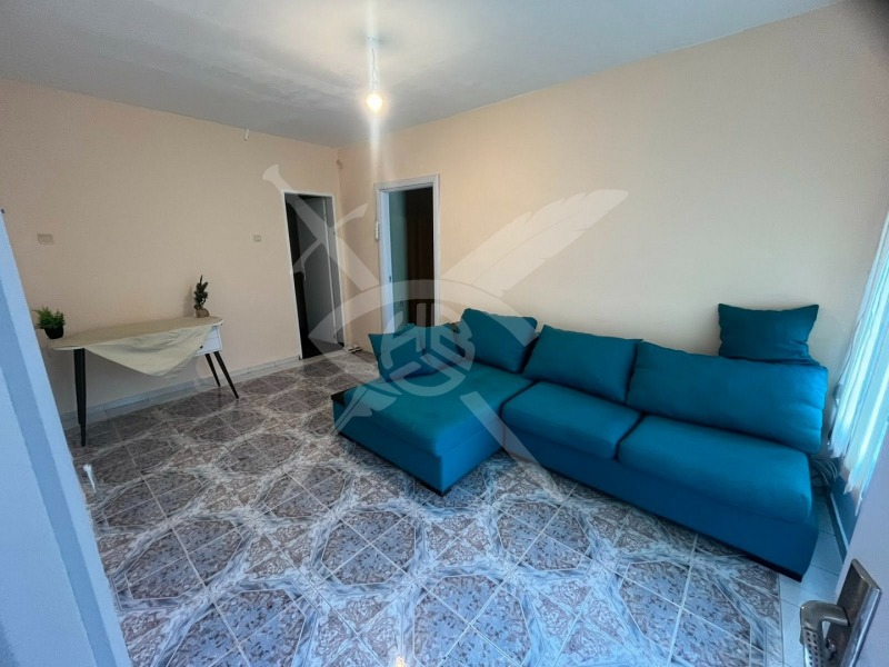 Дава под наем КЪЩА, гр. Костинброд, област София област