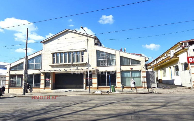 Издаје се  Схоп Софија , Центар , 2160 м2 | 72372643