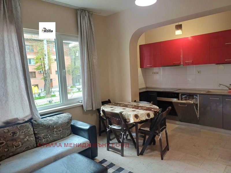 Дава под Наем 3-СТАЕН в град Пловдив, Христо Смирненски - 82 кв.м / 390 € » 762.77 лв., АТИЛЛА МЕНИДЖМЪНТ ЕООД