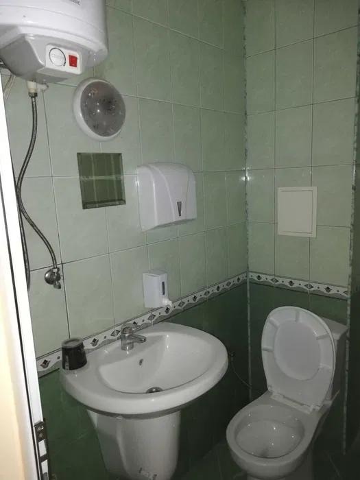 Дава под наем ОФИС, гр. Бургас, Изгрев, снимка 3 - Офиси - 54216223