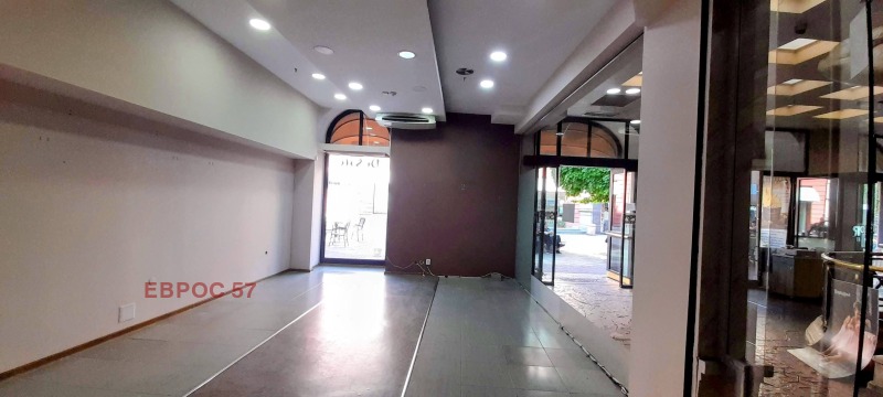 A louer  Boutique Plovdiv , Tsentar , 60 m² | 70710727 - image [11]