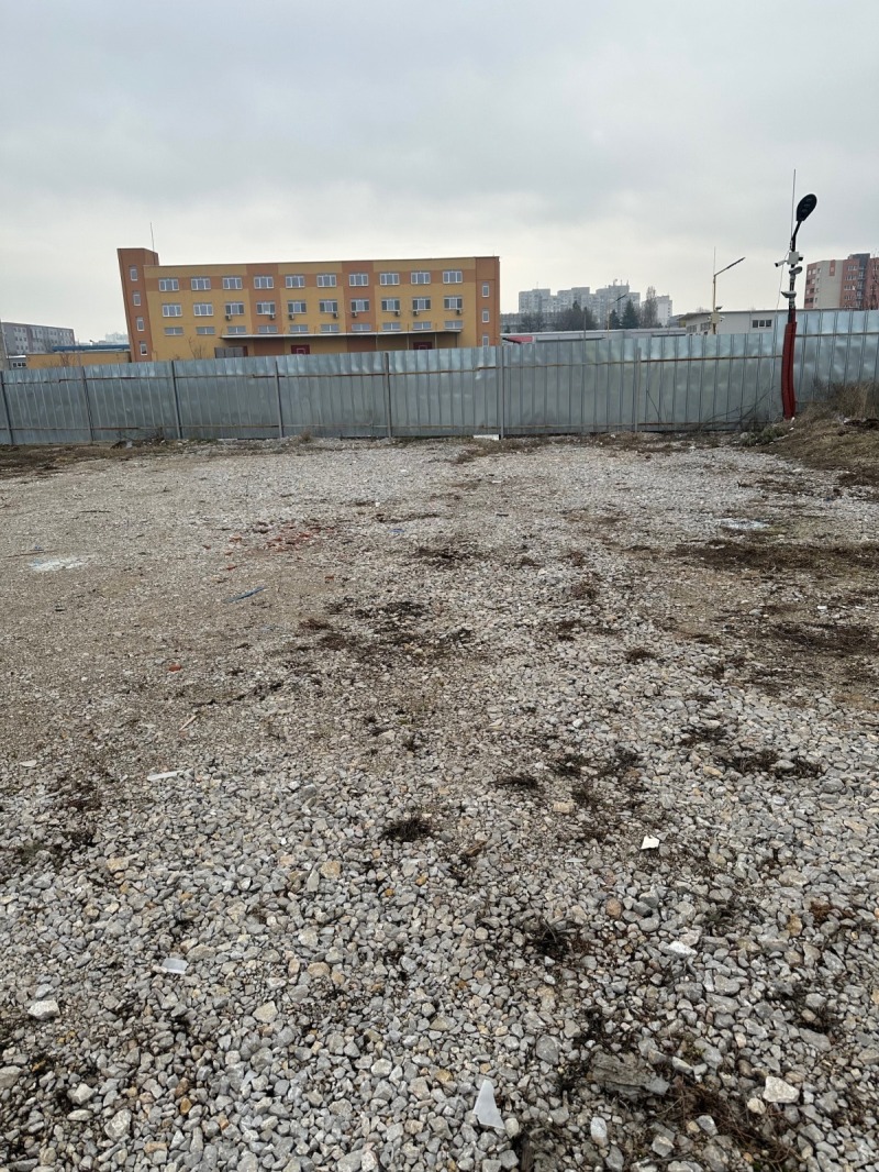 Дава под Наем ПАРКОМЯСТО в град София, Люлин 1 - 20 кв.м / 40 € » 78.23 лв., АСТРА