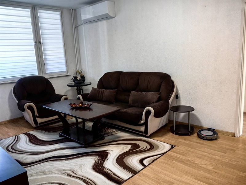 Til leie  2 soverom Sofia , Slatina , 85 kvm | 38654229 - bilde [4]