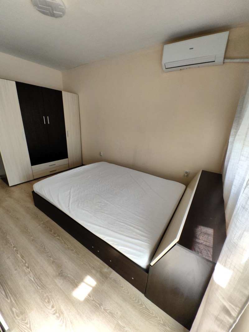 Til leie  2 soverom Sofia , Slatina , 85 kvm | 38654229 - bilde [12]