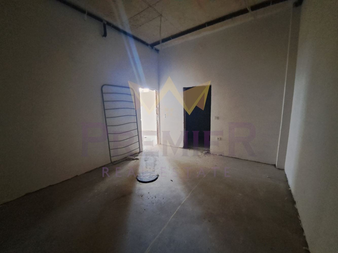 Дава под наем СКЛАД, гр. Варна, Кайсиева градина, снимка 4 - Складове - 53779723