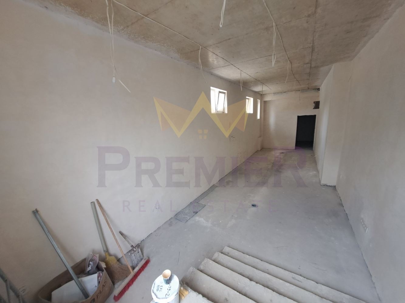 Дава под наем СКЛАД, гр. Варна, Кайсиева градина