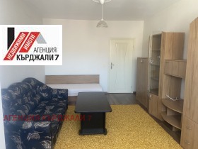 2 camere da letto Vazrogdentsi, Kardgali 2