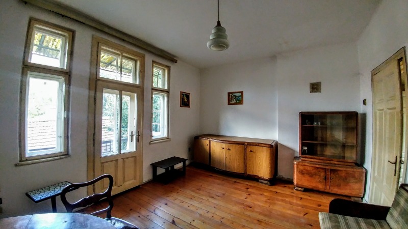 Til leie  1 soverom Sofia , Tsentar , 65 kvm | 44297657 - bilde [3]