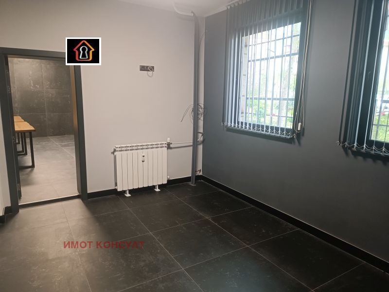 Дава под наем ОФИС, гр. Враца, Център, снимка 3 - Офиси - 54252990