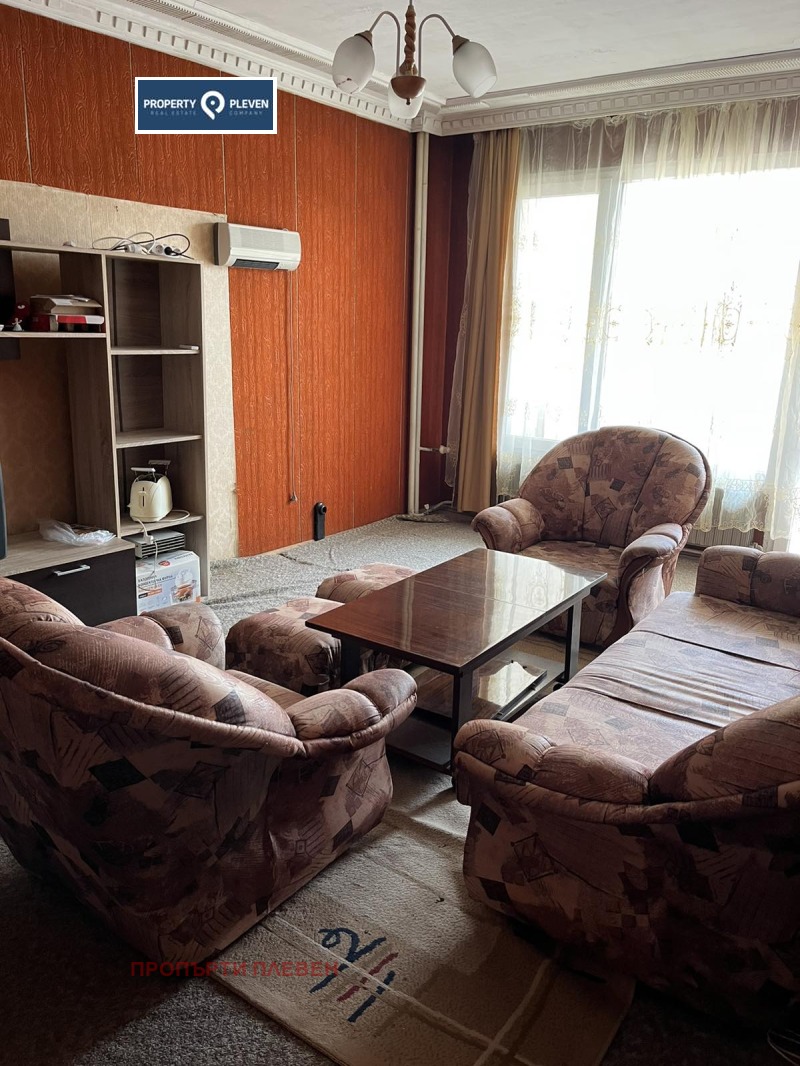 Дава под Наем СТАЯ в град Плевен, Широк център - 20 кв.м / 160 € » 312.93 лв., ПРОПЪРТИ ПЛЕВЕН