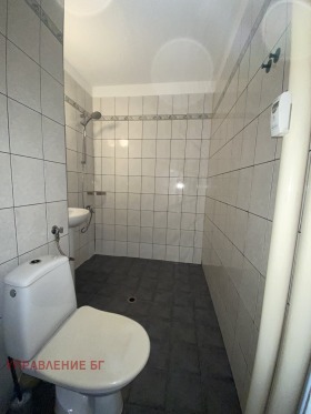 1 chambre Sveta Troitsa, Sofia 7