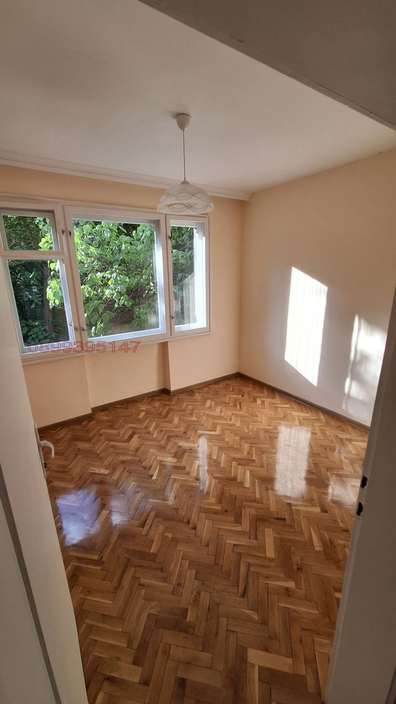 В аренду  2 спальни Пловдив , Център , 110 кв.м | 89973709 - изображение [7]