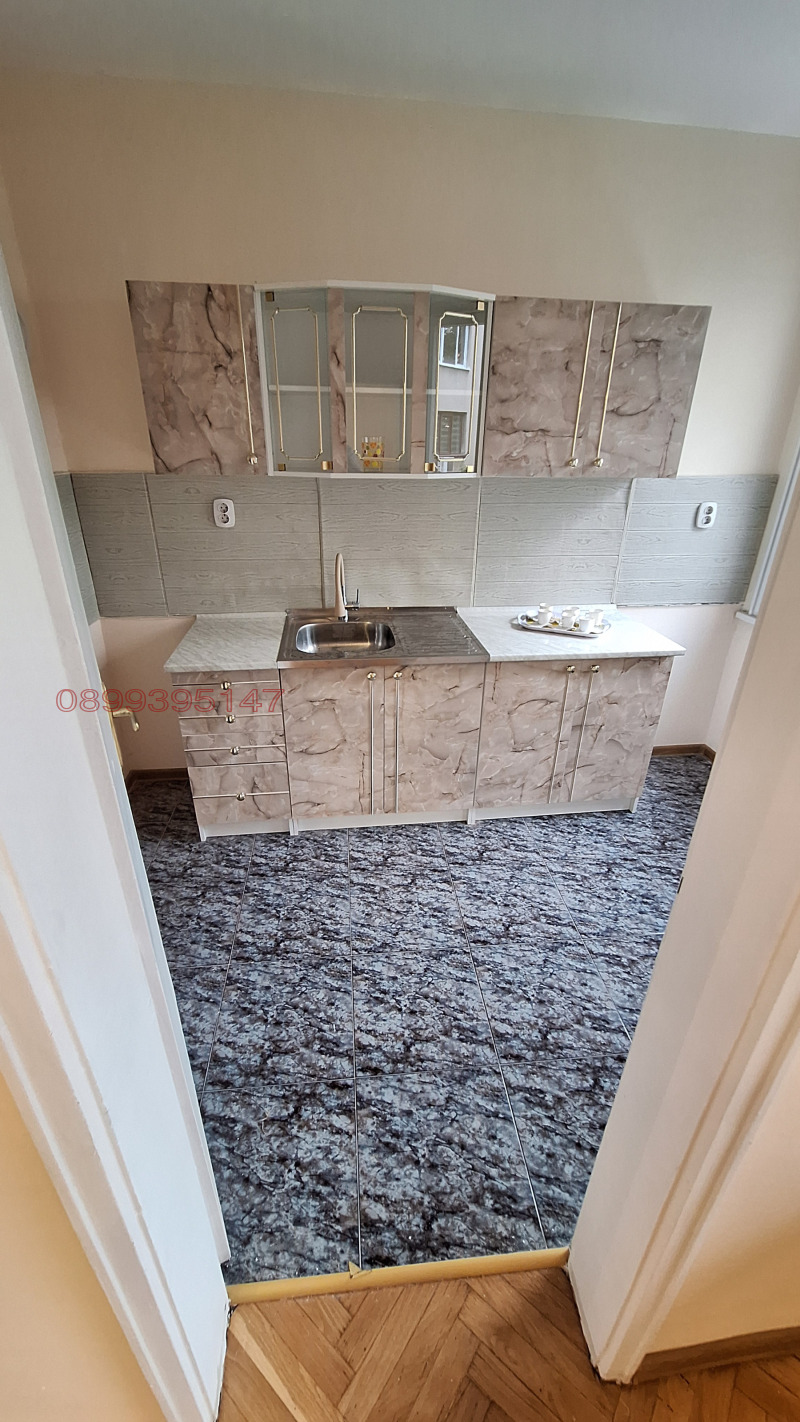 В аренду  2 спальни Пловдив , Център , 110 кв.м | 89973709 - изображение [12]
