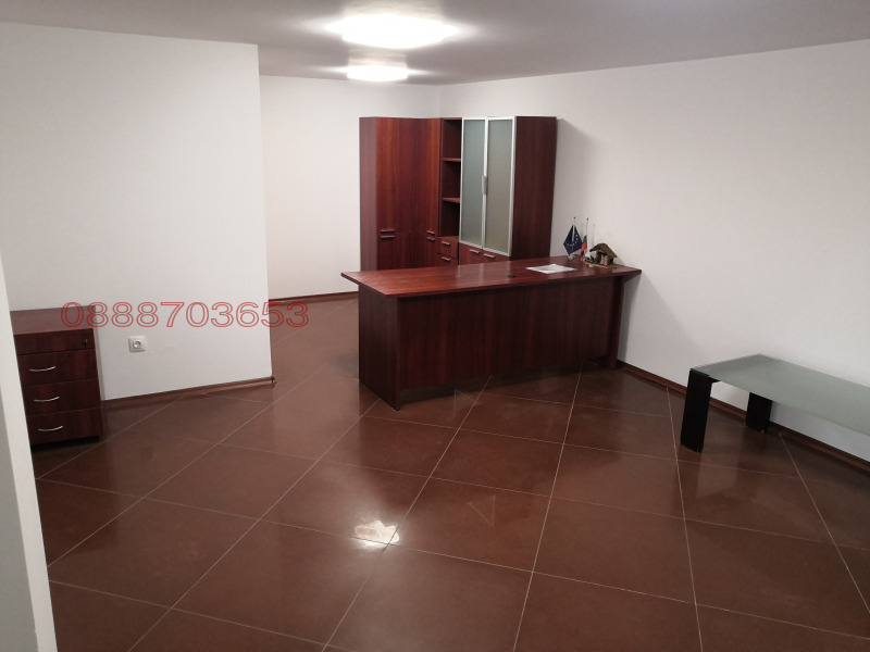 Дава под наем ОФИС, гр. Варна, Левски 1, снимка 3 - Офиси - 53153288