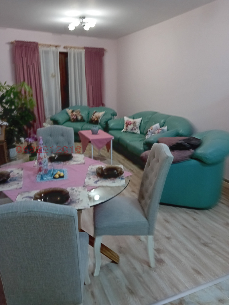 Дава под Наем 2-СТАЕН в град Варна, м-т Евксиноград - 75 кв.м / 1 000 € » 1 955.83 лв.
