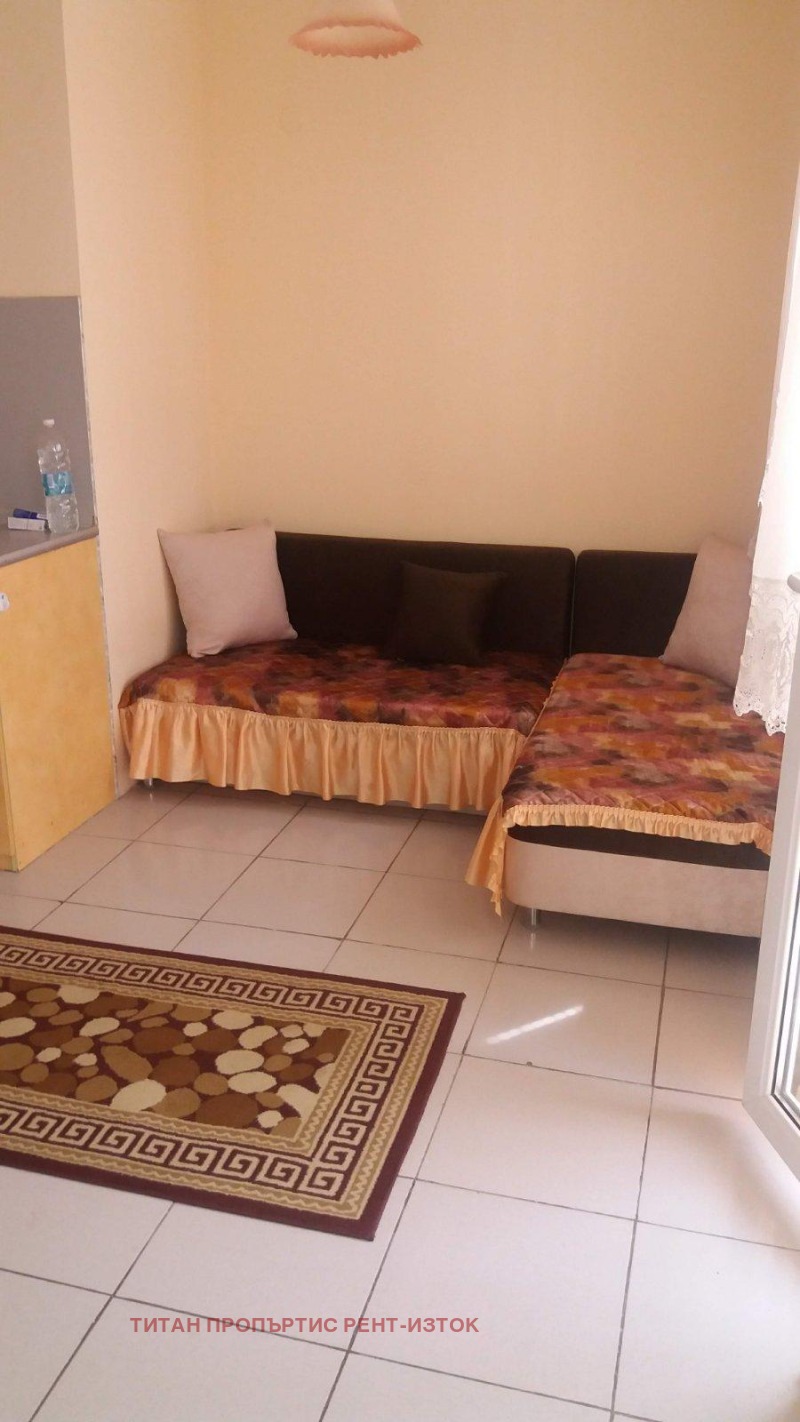 Дава под наем 1-СТАЕН, гр. Бургас, област Бургас
