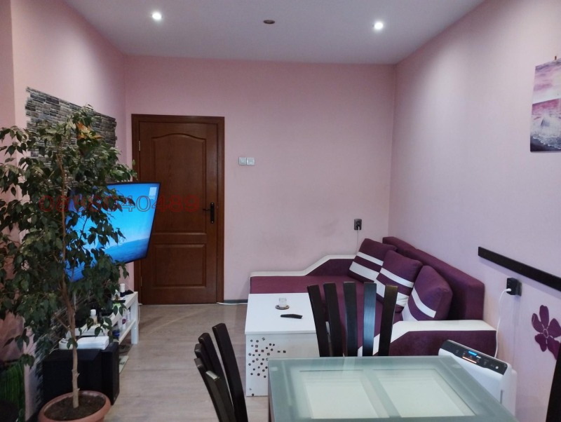 Дава под наем 2-СТАЕН, гр. Русе, Център