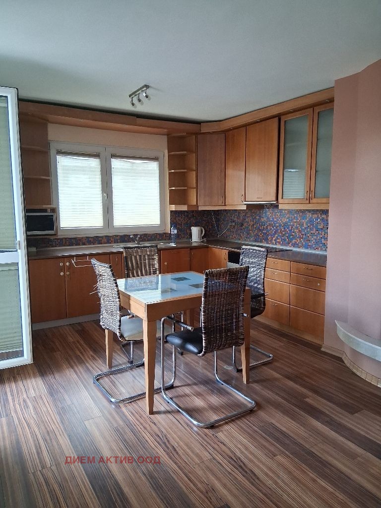 En renta  2 dormitorios Sofia , Strelbishte , 100 metros cuadrados | 93269856 - imagen [13]