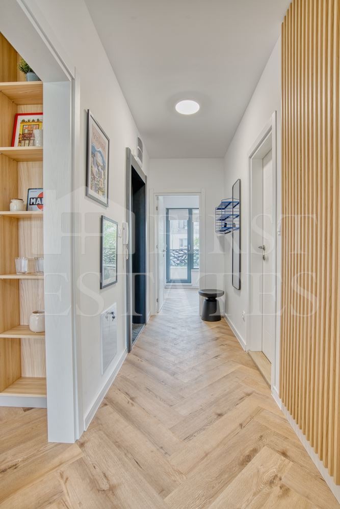 Издаје се  2 спаваће собе Софија , Центар , 96 м2 | 35851576 - слика [13]