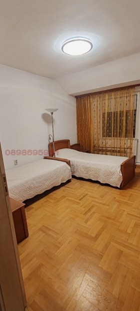 ���� ��� ���� 3-����� | Imot.bg � ����� ������ 8