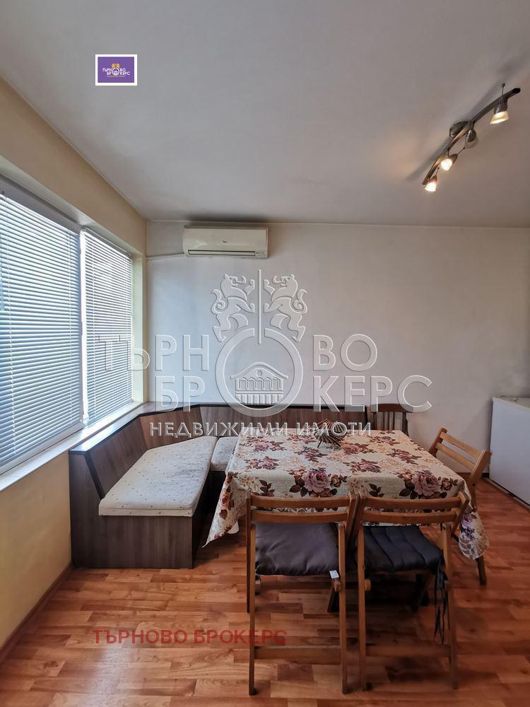 Zu vermieten  1 Schlafzimmer Weliko Tarnowo , Zentar , 60 qm | 37288355 - Bild [2]