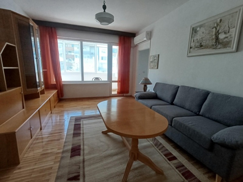 För uthyrning  1 sovrum Varna , Levski 1 , 65 kvm | 28097649