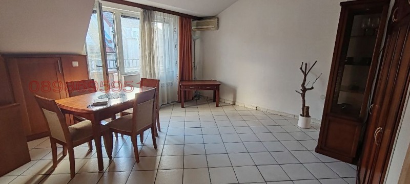 Дава под наем 3-СТАЕН, гр. София, Лозенец, снимка 2 - Апартаменти - 52422624