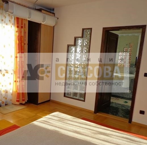 Te huur  3+ slaapkamer Varna , Tsentar , 500 m² | 71982594 - afbeelding [8]