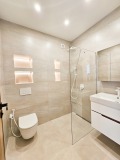 Под наем 3-СТАЕН, град София, Зона Б-5 • 1100 € • 92353729 — Holmes.bg
