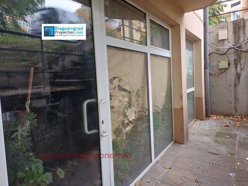 Kiadó  Tárolás Blagoevgrad , Orlova csuka , 75 négyzetméter | 54269031