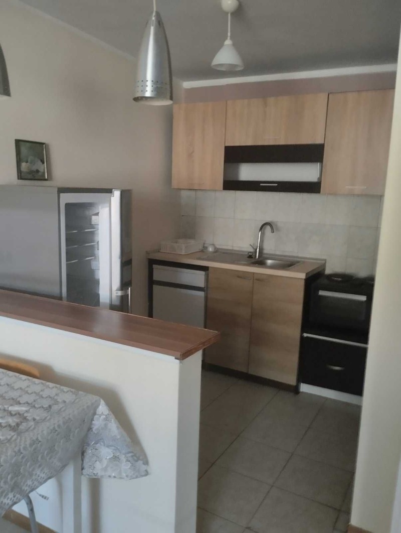 Kiadó  1 hálószoba Sofia , Zona B-19 , 75 négyzetméter | 77914395