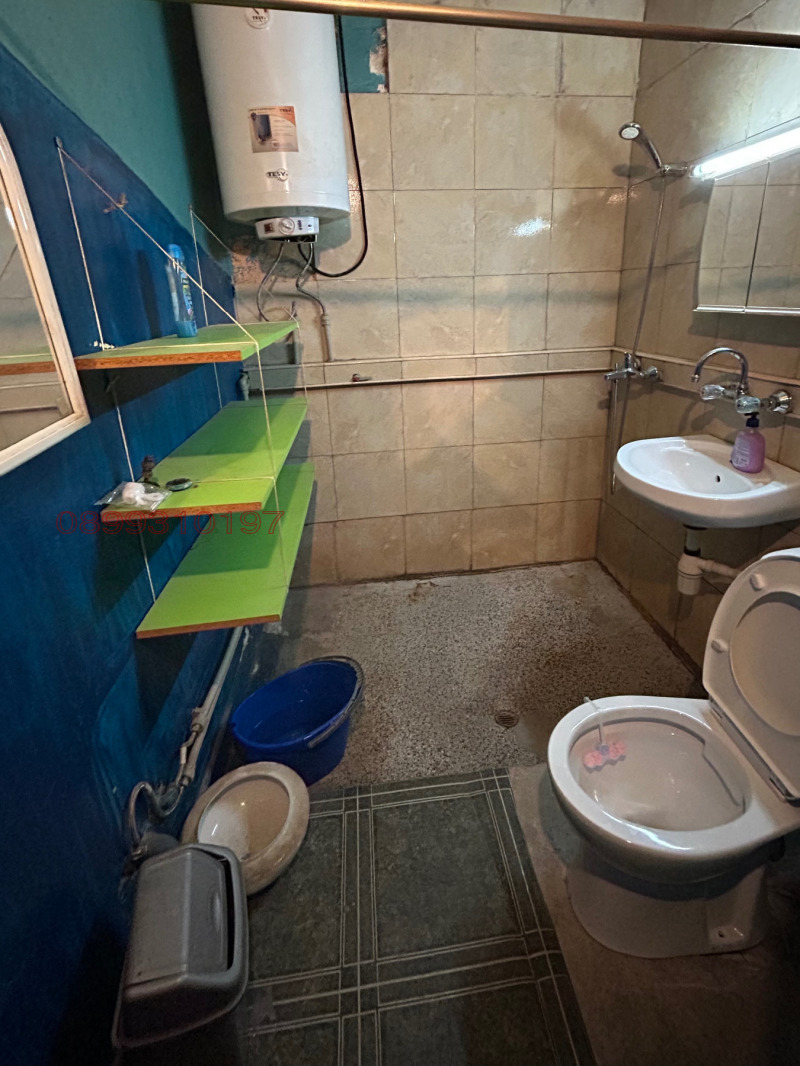 Дава под наем 2-СТАЕН, гр. Дупница, област Кюстендил, снимка 4 - Апартаменти - 53298527