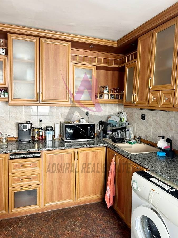 Дава под нем  3-стаен, град Варна, Цветен квартал •  358 € • ID 95489592 — holmes.bg - [1] 