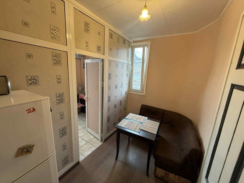 Дава под наем 3-СТАЕН, гр. София, Зона Б-5-3, снимка 3 - Апартаменти - 53028772