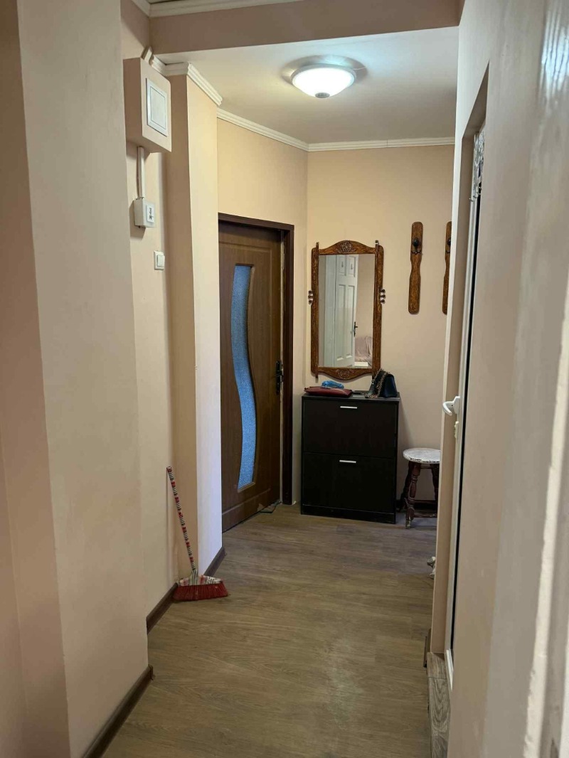 Дава под наем 3-СТАЕН, гр. София, Зона Б-5-3, снимка 10 - Апартаменти - 53028772