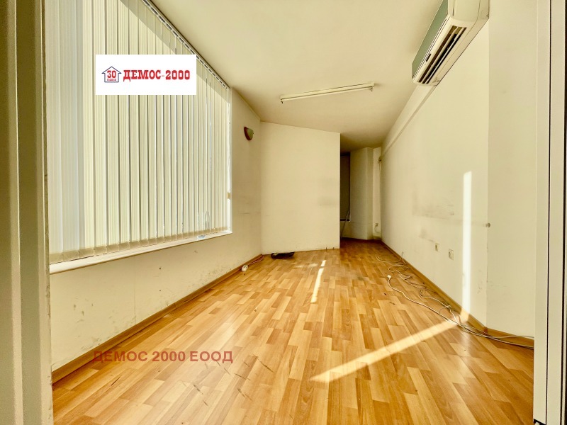 Дава под наем МАГАЗИН, гр. Варна, Завод Дружба, снимка 6 - Магазини - 52667376