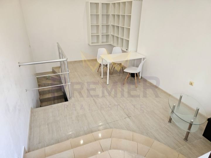 Дава под наем МАГАЗИН, гр. Варна, Трошево, снимка 2 - Магазини - 53084896