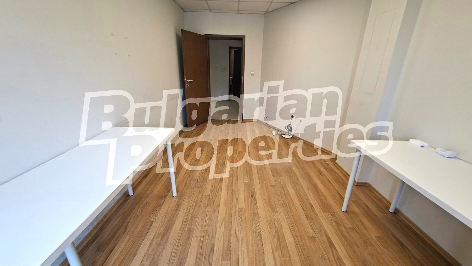 Дава под наем ОФИС, гр. Варна, Център, снимка 7 - Офиси - 55613370