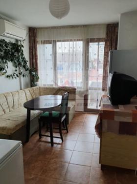 1 bedroom Tsveten kvartal, Varna 1