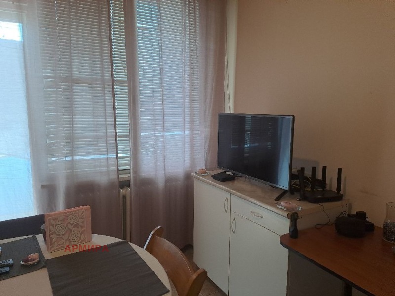 Te huur  Studio Sofia , Tsentar , 43 m² | 32908885 - afbeelding [3]