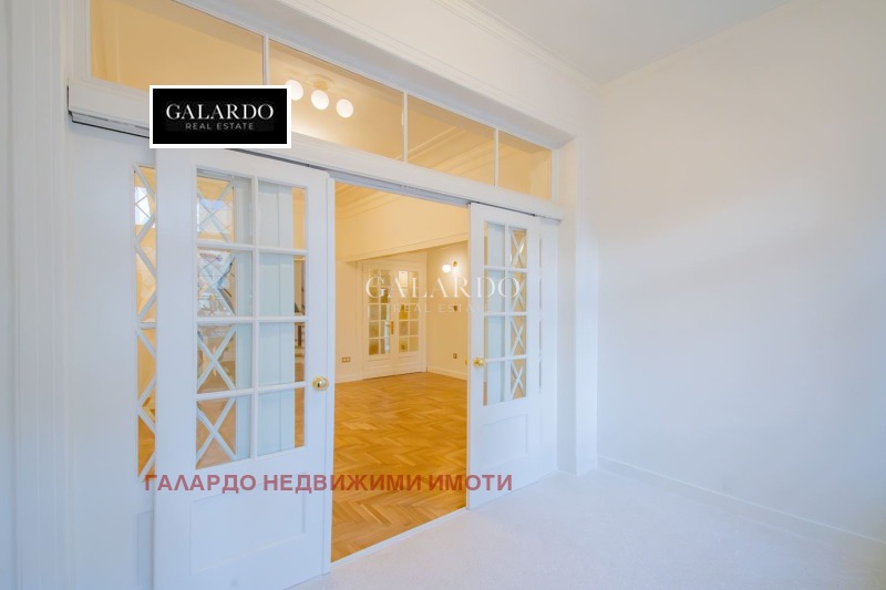 Дава под наем КЪЩА, гр. София, Докторски паметник, снимка 3 - Къщи - 53334442