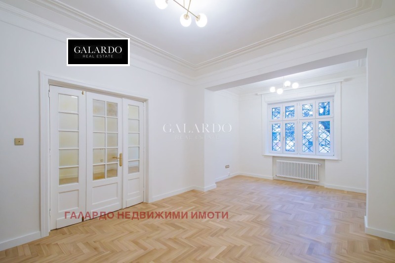 Дава под наем КЪЩА, гр. София, Докторски паметник, снимка 5 - Къщи - 53334442