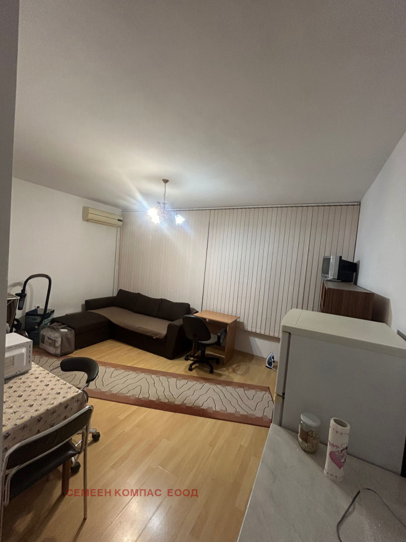 För uthyrning  Studio Plovdiv , Marasja , 35 kvm | 69997147
