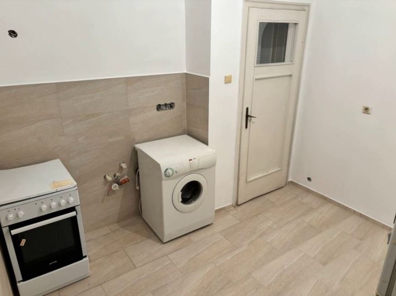 Дава под наем  3-стаен град София , Център , 108 кв.м | 41878689 - изображение [7]