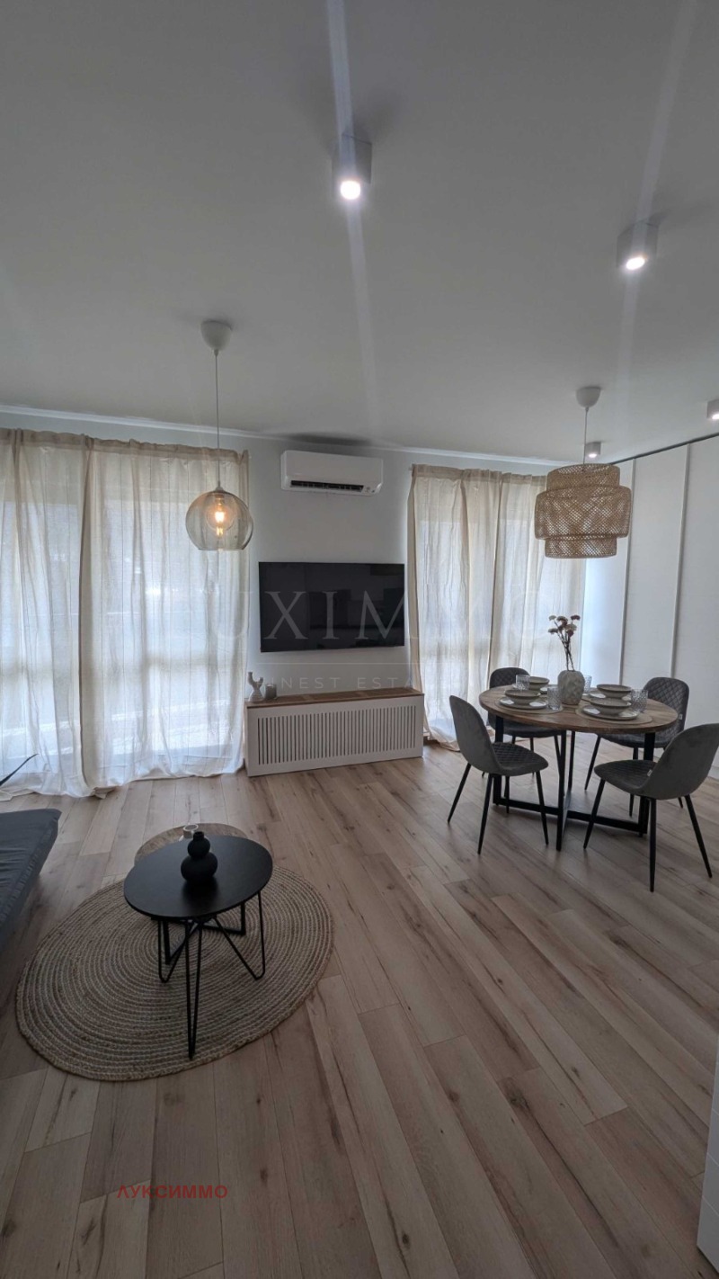 Дава под нем  3-стаен, град София, Кръстова вада • 1 249 EUR • ID 69127284 — holmes.bg - [1] 