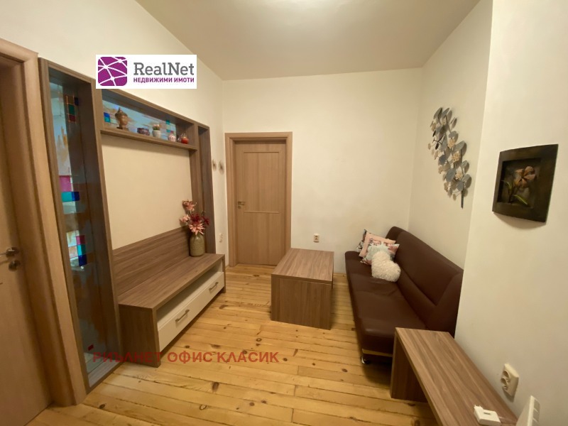 Дава под наем 3-СТАЕН, гр. София, Медицинска академия