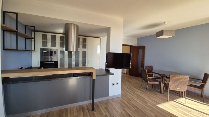 K pronájmu  2 ložnice Varna , k.k. Sv.Sv. Konstantin i Elena , 102 m2 | 42973687